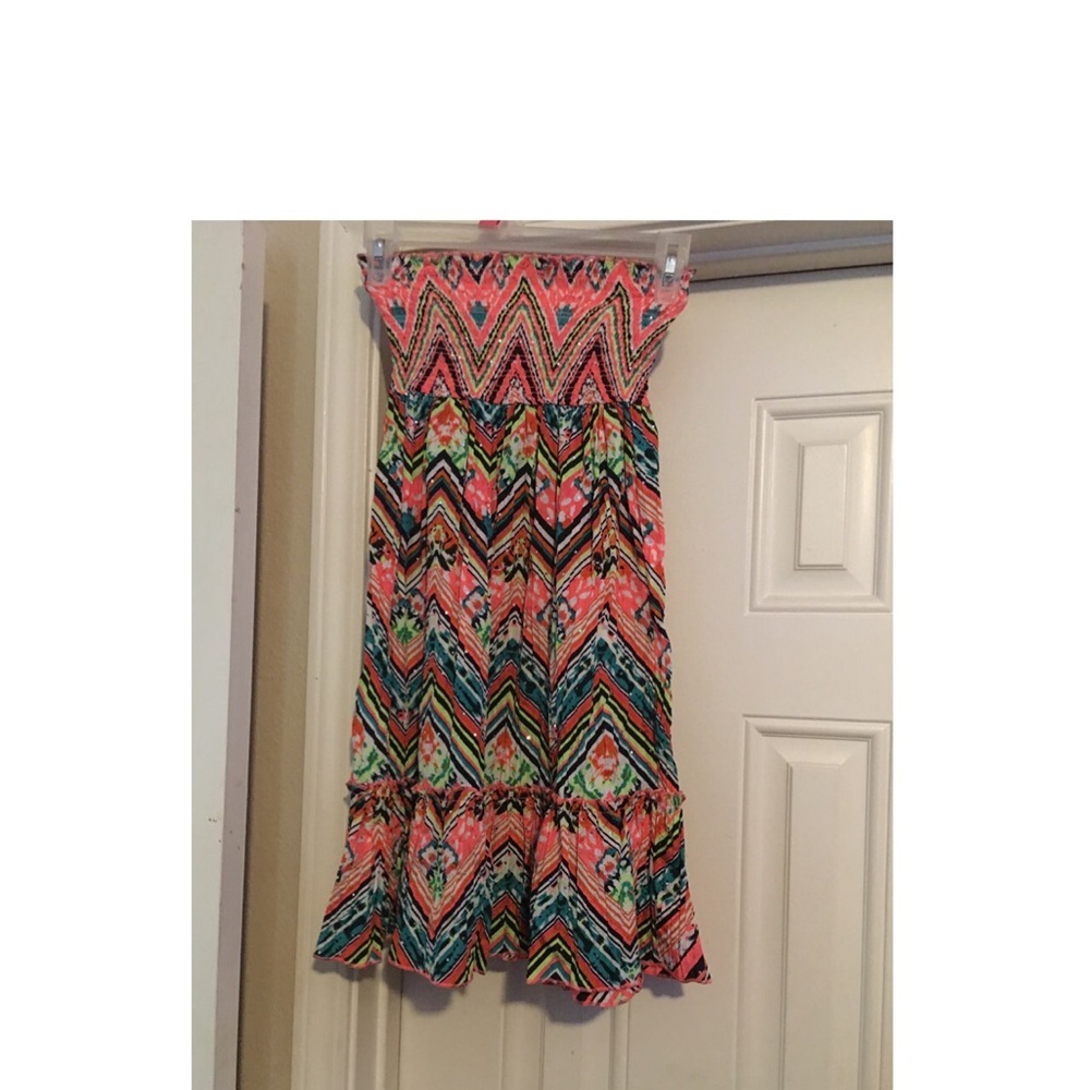 Strapless dress